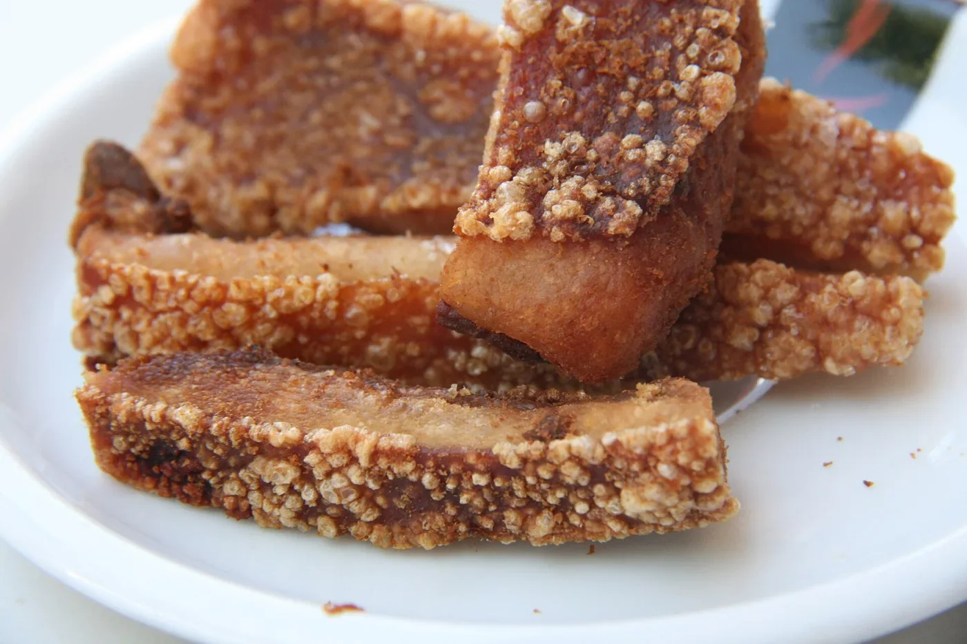 Plato de torreznos dorados